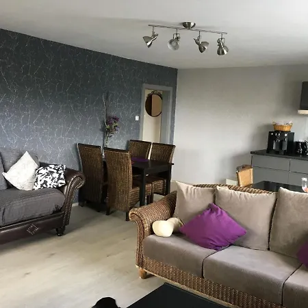 Tranquil With Sauna, Fitness Room, Garden, Terrace Apartman