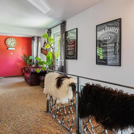 Tranquil With Sauna, Fitness Room, Garden, Terrace Apartman Treffen
