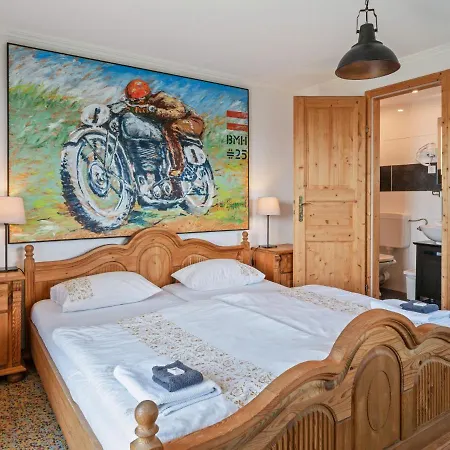 Tranquil With Sauna, Fitness Room, Garden, Terrace Apartman